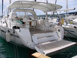 Bavaria 45 Cruiser - Extended cockpit