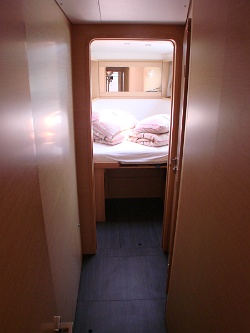Catamarano L450 cabina