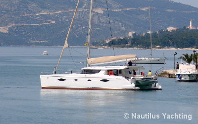 Special catamaran charter discounts