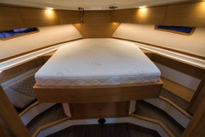 adriana-44-fly-interior-0010
