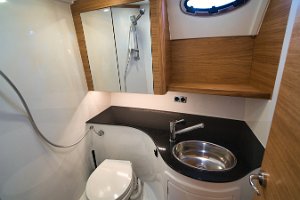 adriana-44-fly-toilet-0011