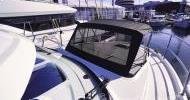 Beneteau Antares 11 Fly - šator za sunčanje na prednjoj palubi