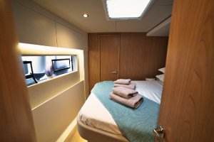 bali-58-fly-port-side-cabin-009