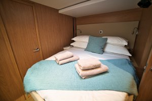 bali-58-fly-port-side-cabin-010