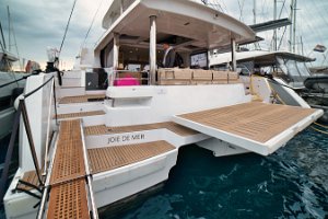 bali-58-fly-stern-005