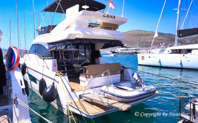 Bavaria Virtess 420 Fly - Yacht Charter Croazia