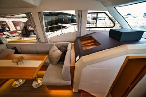 greenline-48-fly-salon-013