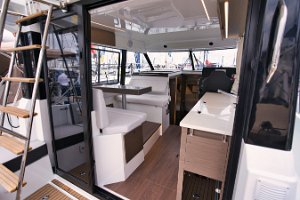 merry-fisher-1095-fly-serie2-salon-vrata-001