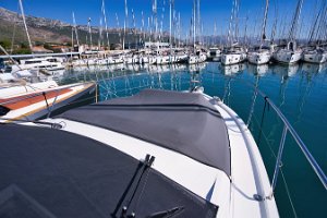 sealine-c390-exterior-002