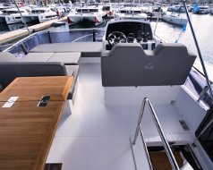 Sealine-F430-Flybridge