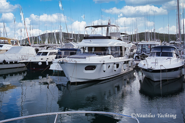 Charter barca in Croazia - Trawler 41 Fly Swift Home